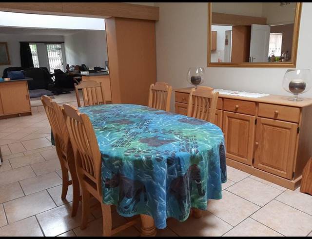 3 BEDROOM HOUSE FOR SALE IN DISCOVERY